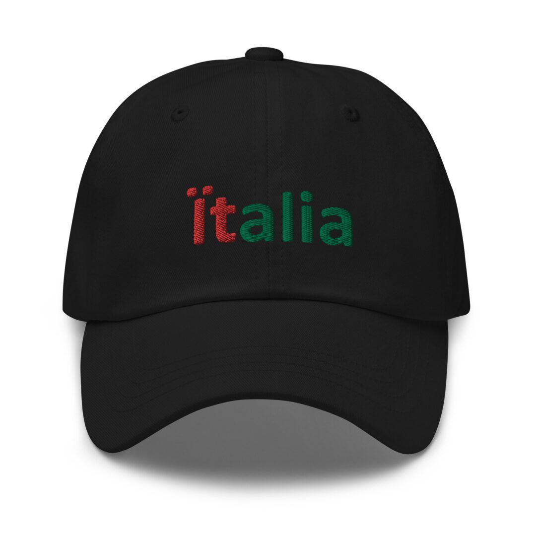 Black cap with "Italia" in red and green.